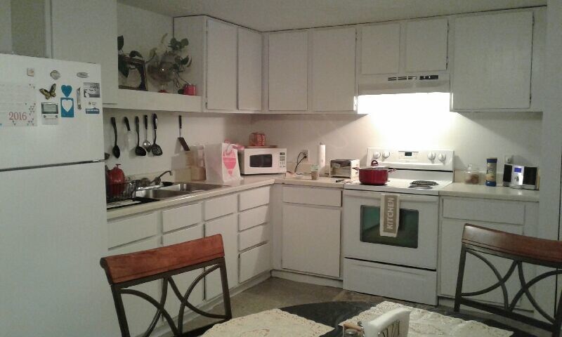 Kitchen - 1202 Krause Ct