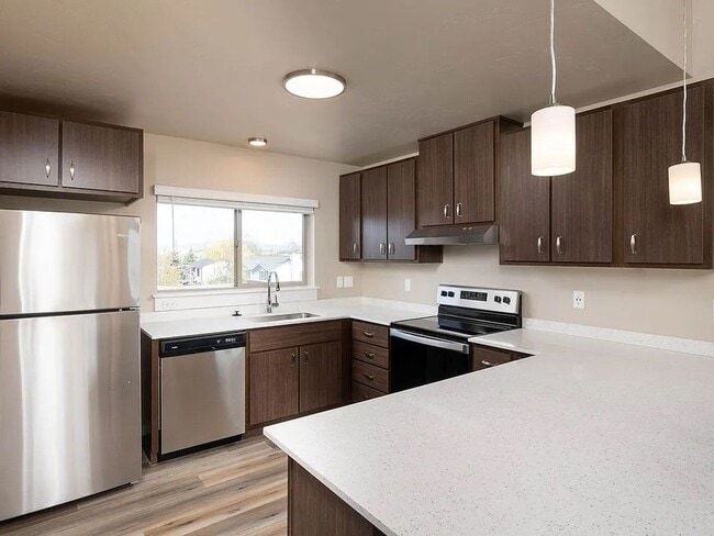 Interior Photo - Salmon Crossing