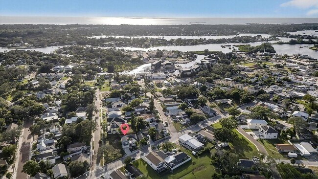 Building Photo - 207 Athens St