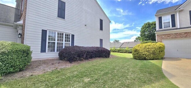 Building Photo - 3611 Gainesway Trace
