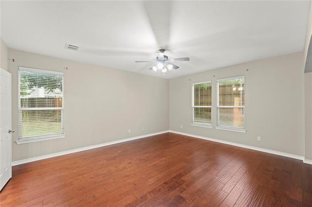 Building Photo - 716 Mandalay Bay Dr