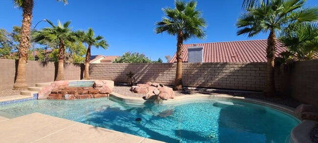 Building Photo - 5926 Silver Trace Ct