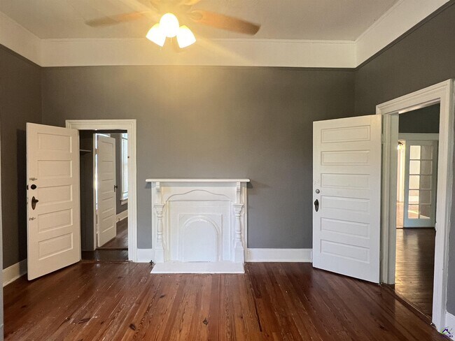 Building Photo - 310 Central Ave