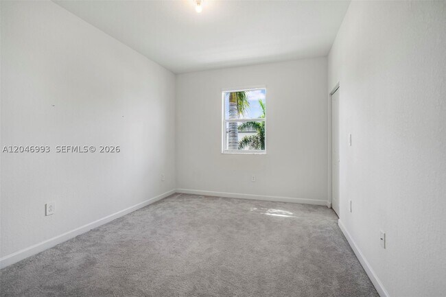 Building Photo - 21189 SW 127th Ave