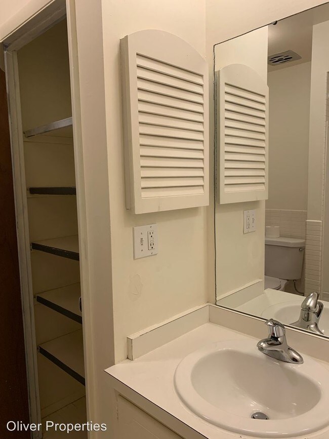 Building Photo - 8503 Gulf Dr