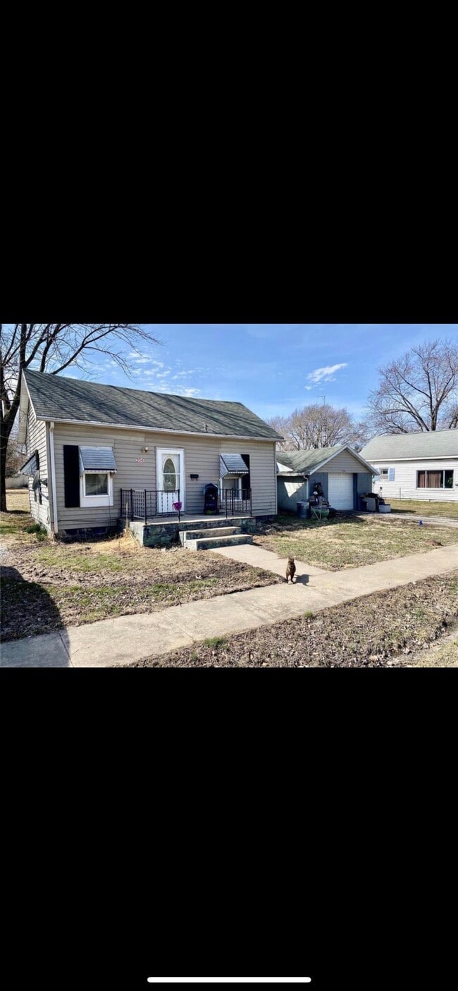 Primary Photo - 204 South St