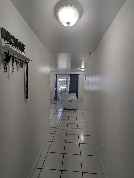 Building Photo - 6051 SW 41st St