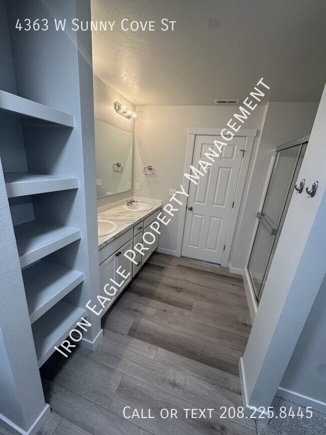 Building Photo - 4363 W Sunny Cove St