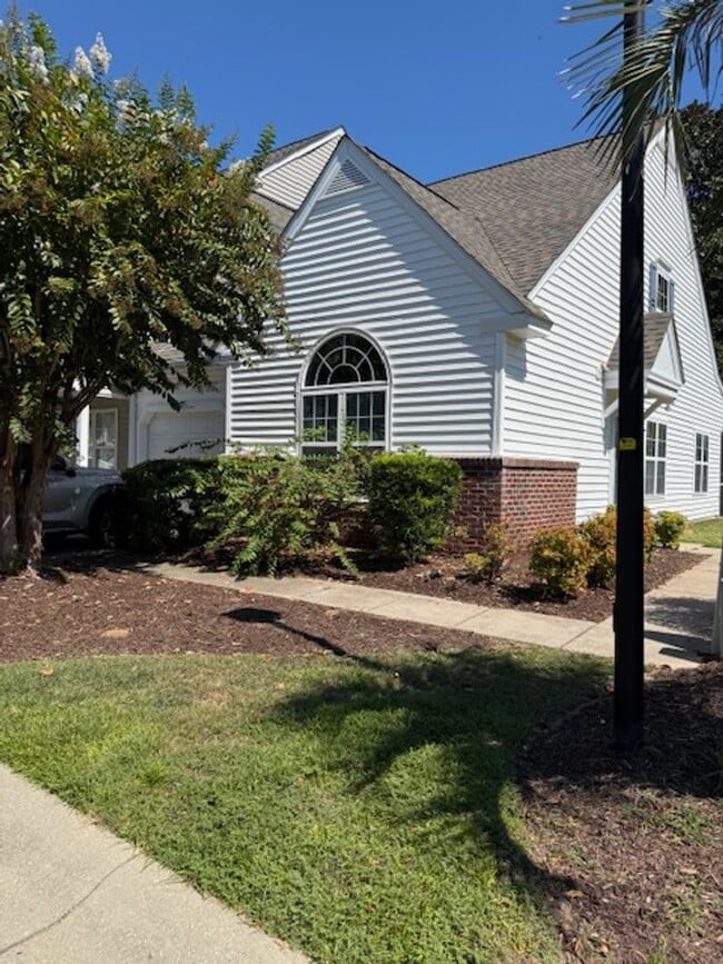 Primary Photo - Pawleys Place