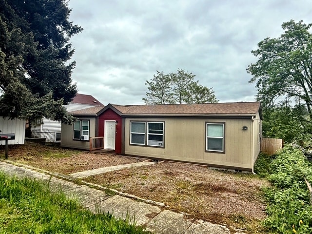 Building Photo - 108 N Cambrian Ave