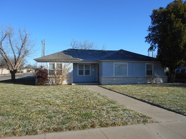 Primary Photo - 3/2/2 close to Texas Tech!