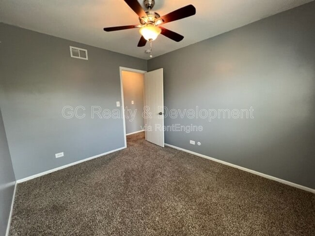 Building Photo - 12 Wild Rose Ct