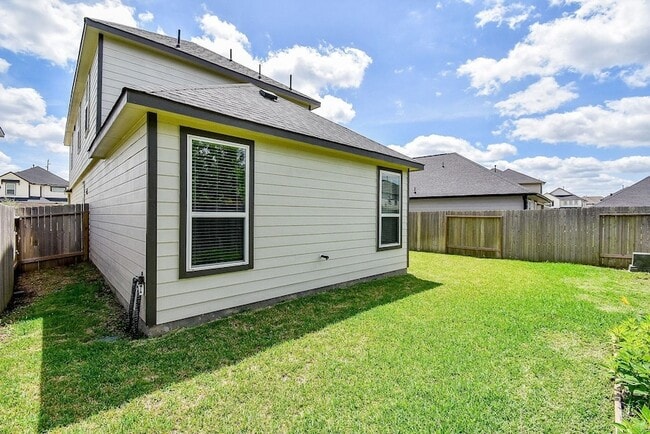 Building Photo - 2222 Emerald Diamond Ct