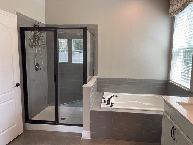 Building Photo - 3560 Pixie Ln