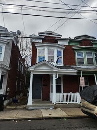 Building Photo - 2120 Susquehanna St