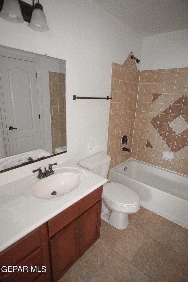 Building Photo - 14604 Spanish Point Dr