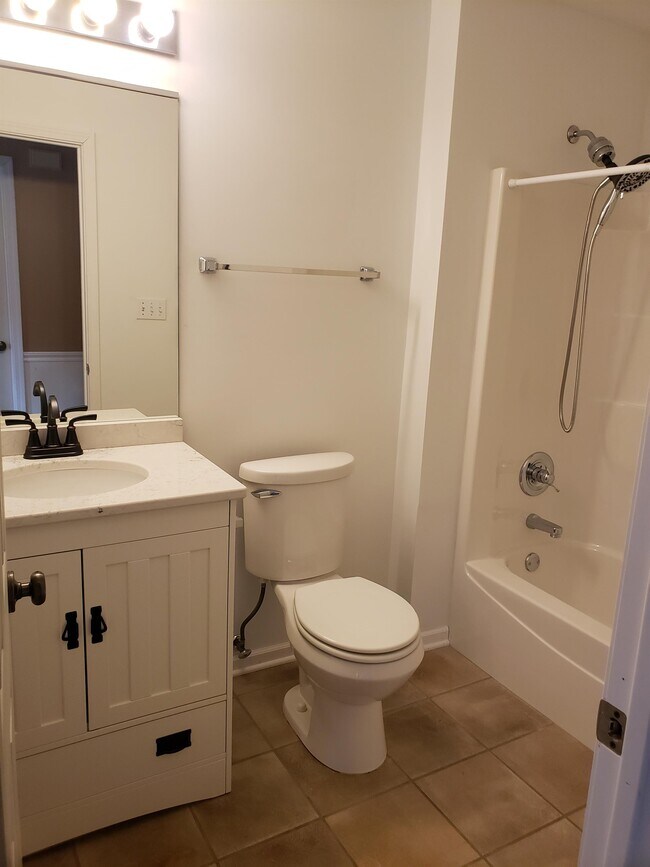 Building Photo - 5809 Phillips Rd