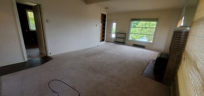 Building Photo - 900 Key St