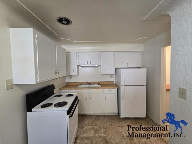 Building Photo - 1 bedroom in Billings MT 59101