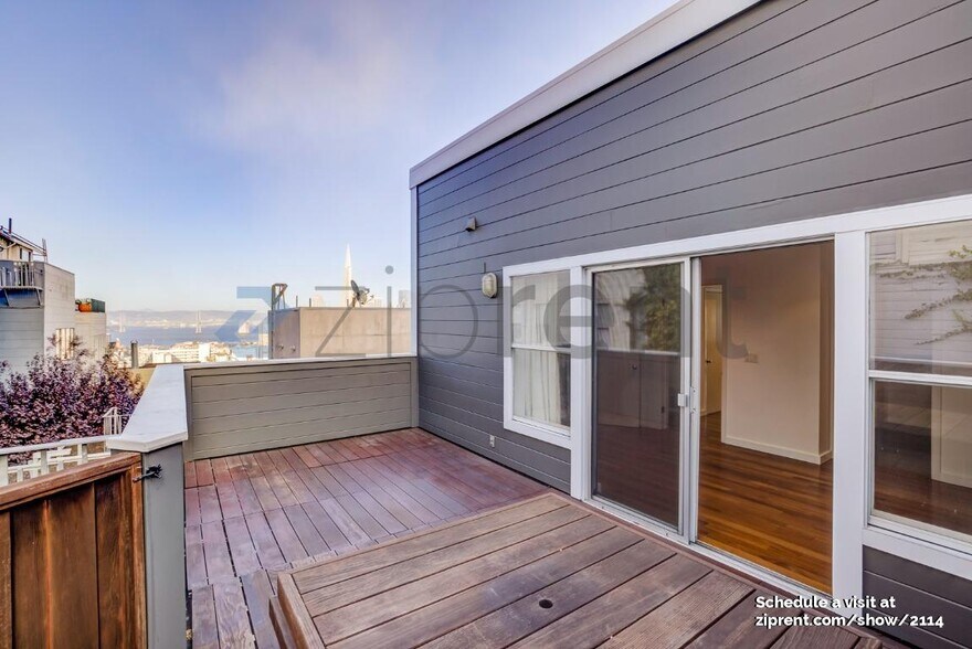 Building Photo - 66 Bernard St