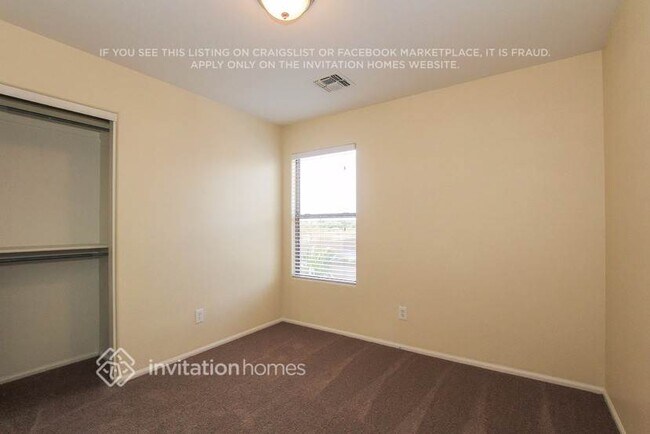 Building Photo - 12642 W Pasadena Ave