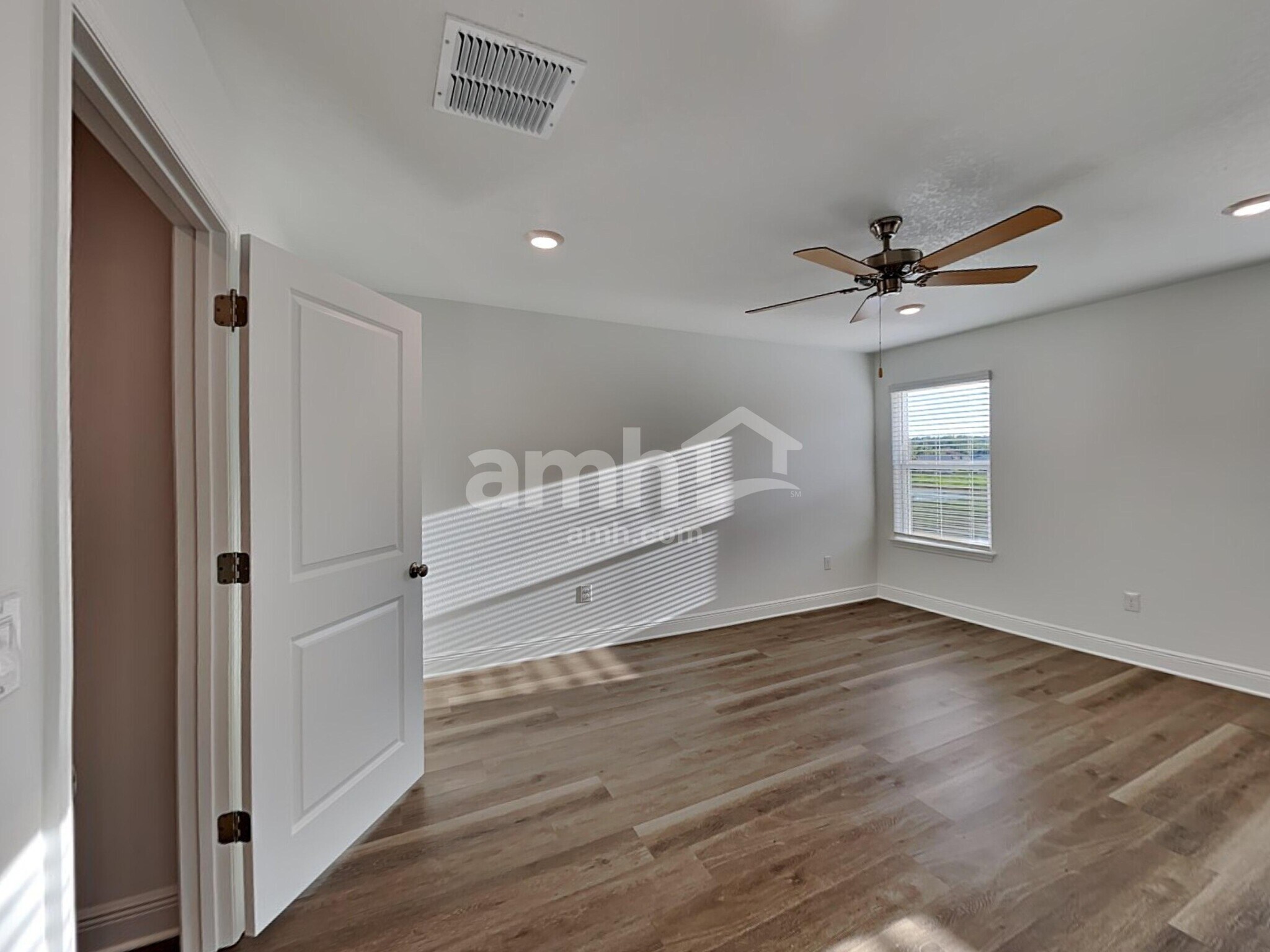 Building Photo - 6551 Atlantic Bch Ave
