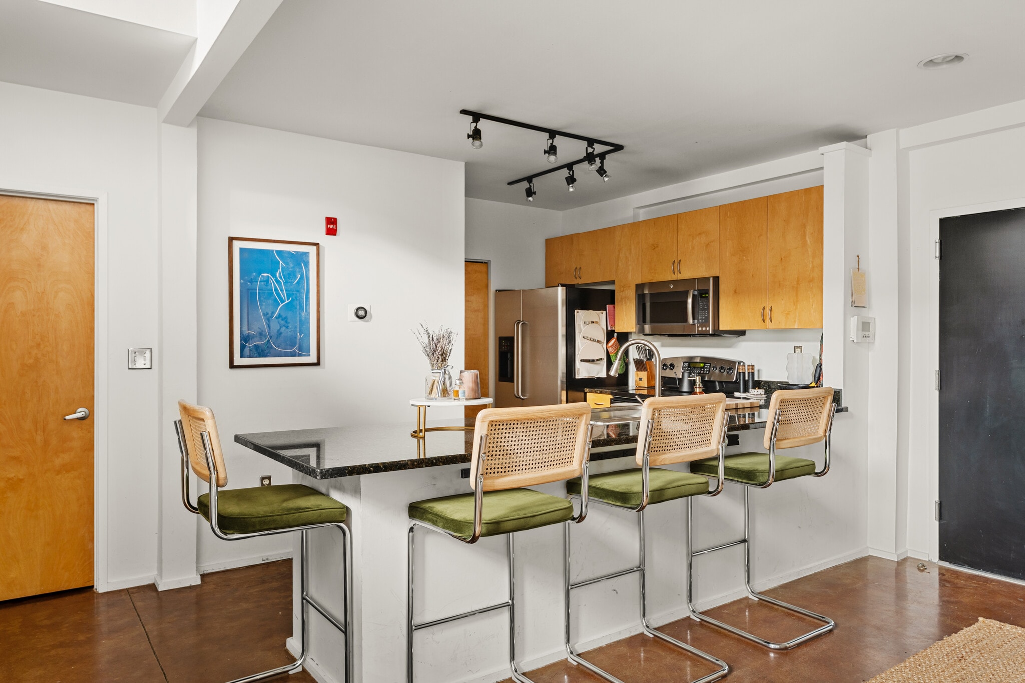 Building Photo - 195 Arizona Ave NE