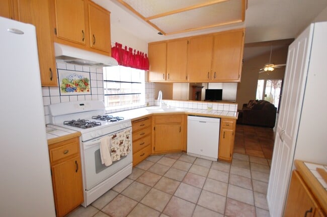 Building Photo - Charming Home in San Marcos