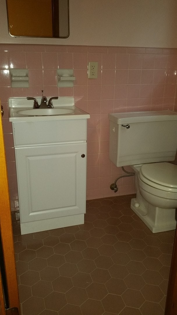 Building Photo - 106 Montgomery Dr