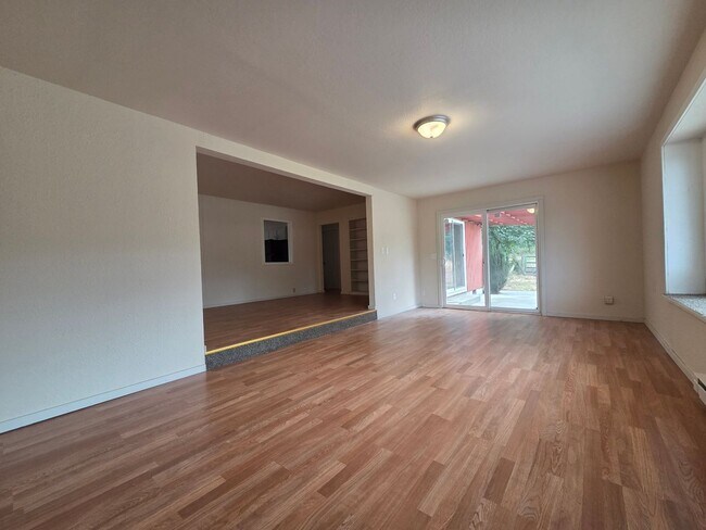 Building Photo - 711 83rd Ave SW