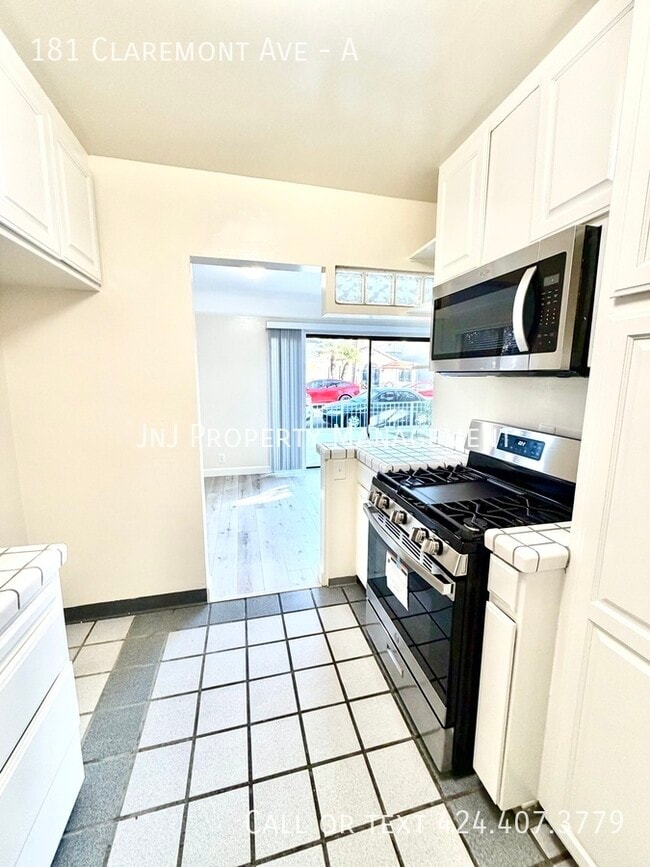 Building Photo - 181 Claremont Ave