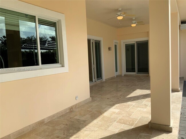 Building Photo - 12308 SW 94th Pl