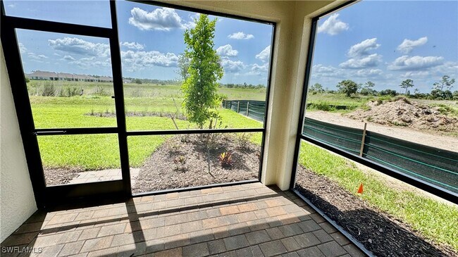 Building Photo - 17710 Shade Tree Loop