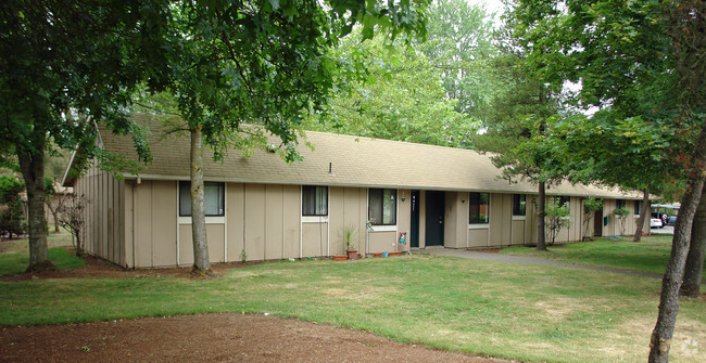 Building Photo - Churchill Village Apartments