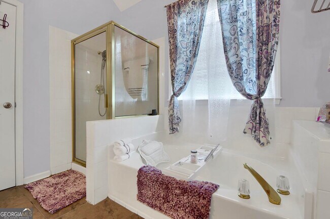 Building Photo - 3492 Heatherwood Ct