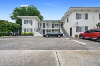 Building Photo - 520 NE 82nd Terrace