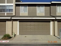 Building Photo - 19 Bahia Cir