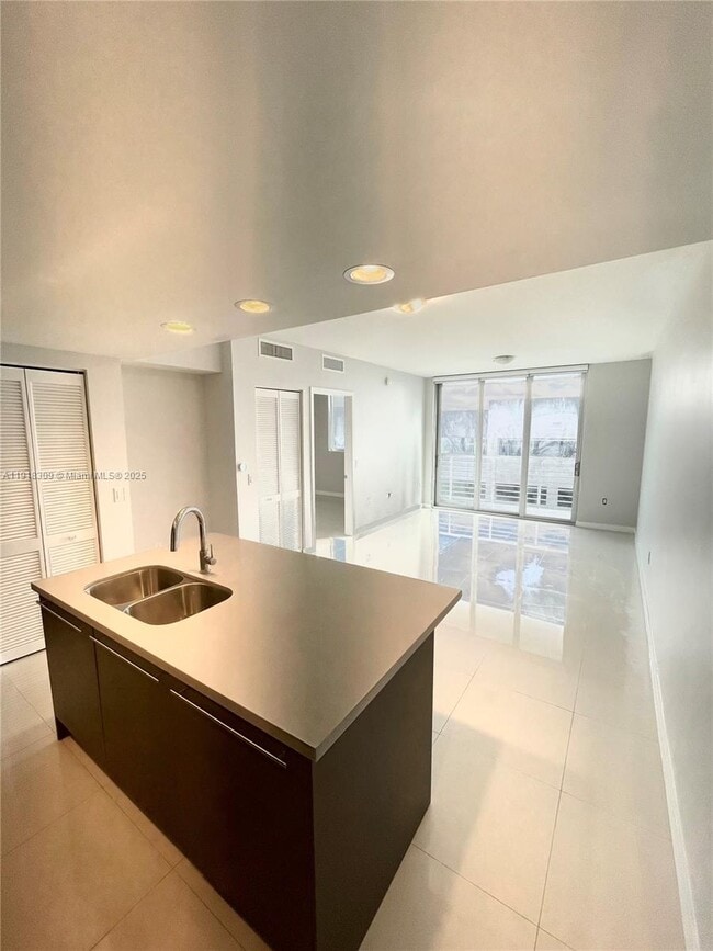 Building Photo - 7875 NW 107th Ave