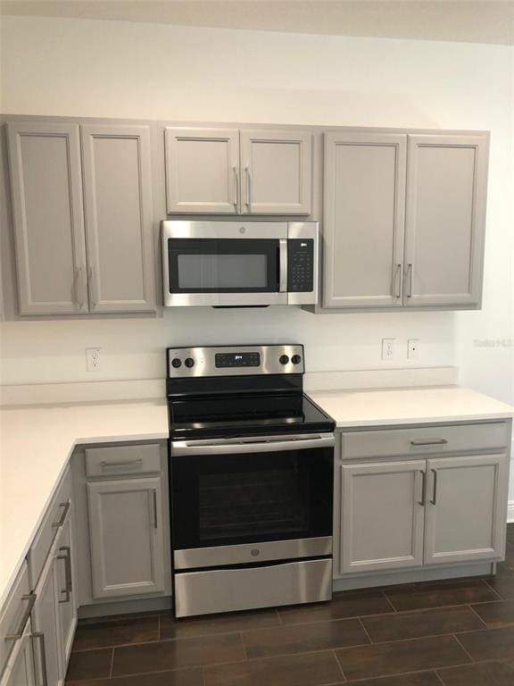 Building Photo - 310 E Ford St