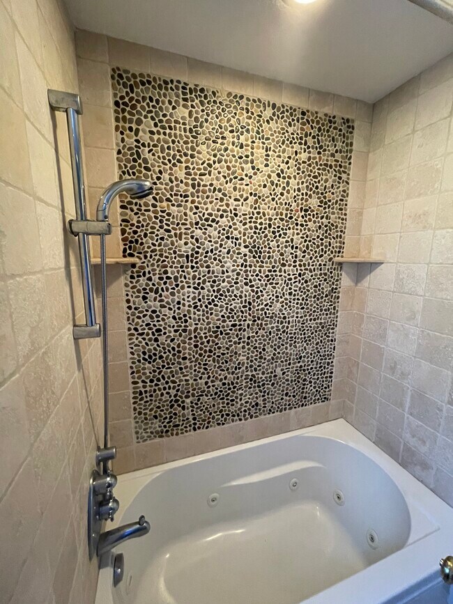Building Photo - 3217 Veracruz Dr