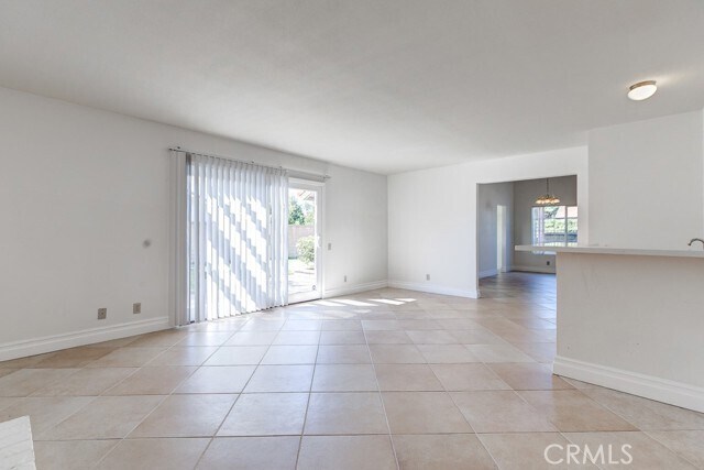 Building Photo - 16 Duane