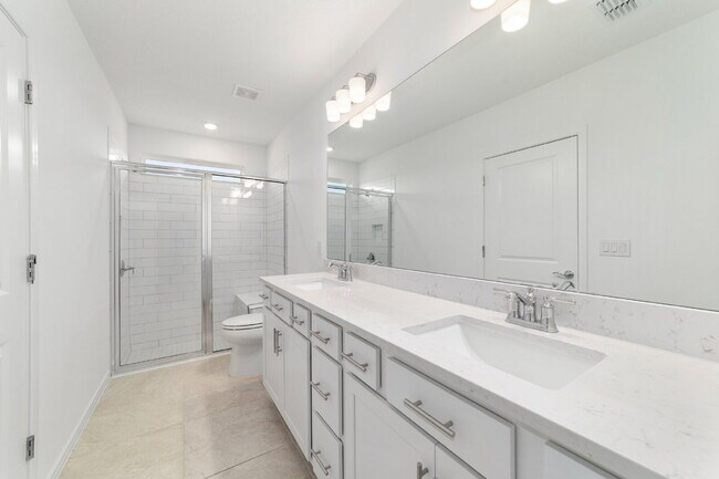 Building Photo - 5543 SW 85th Ave Rd