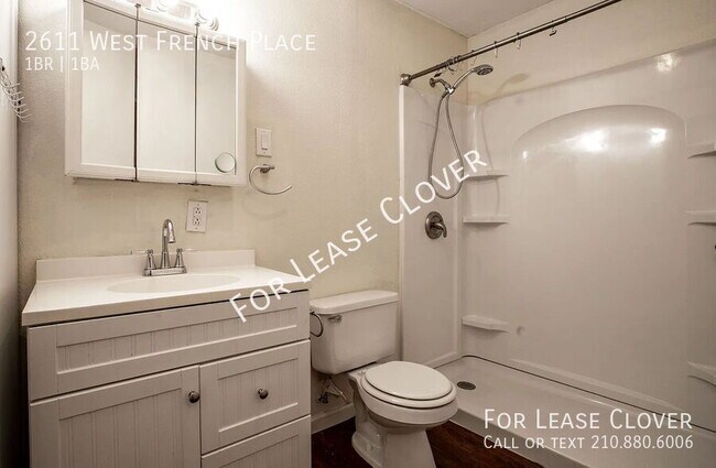 Building Photo - 2611 W French Pl