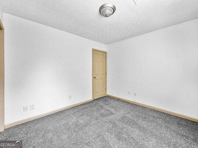 Building Photo - 177 Bay Ct Dr