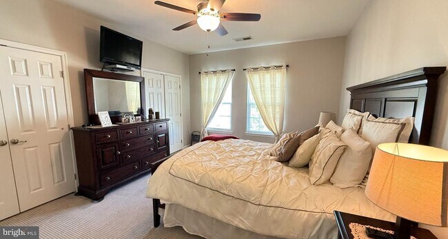 Building Photo - 14050 Cannondale Way