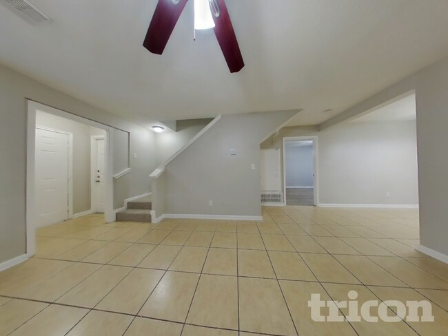 Building Photo - 3126 Kelling St