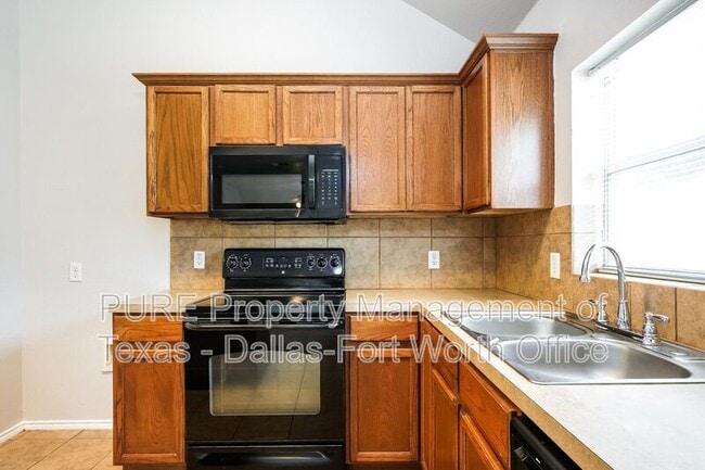 Building Photo - 1205 Mule Deer Dr
