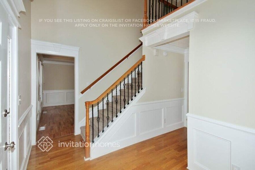 Building Photo - 6959 Whispering Oaks Ct