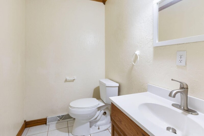 Building Photo - 3047 S Ferguson Ave