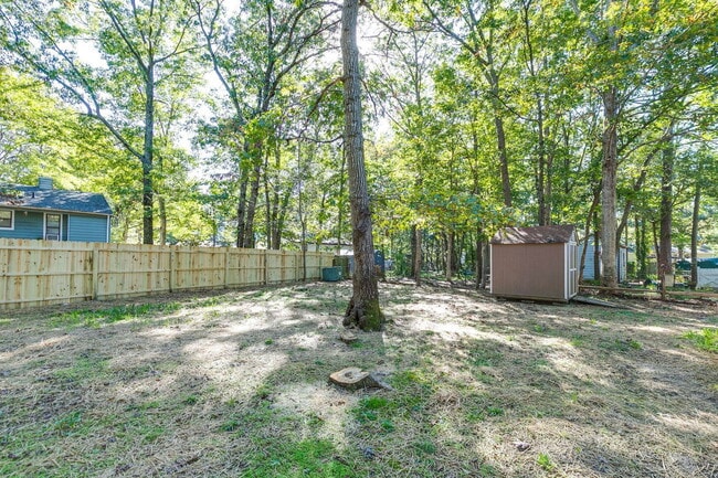 Building Photo - 15909 Dockside Ct